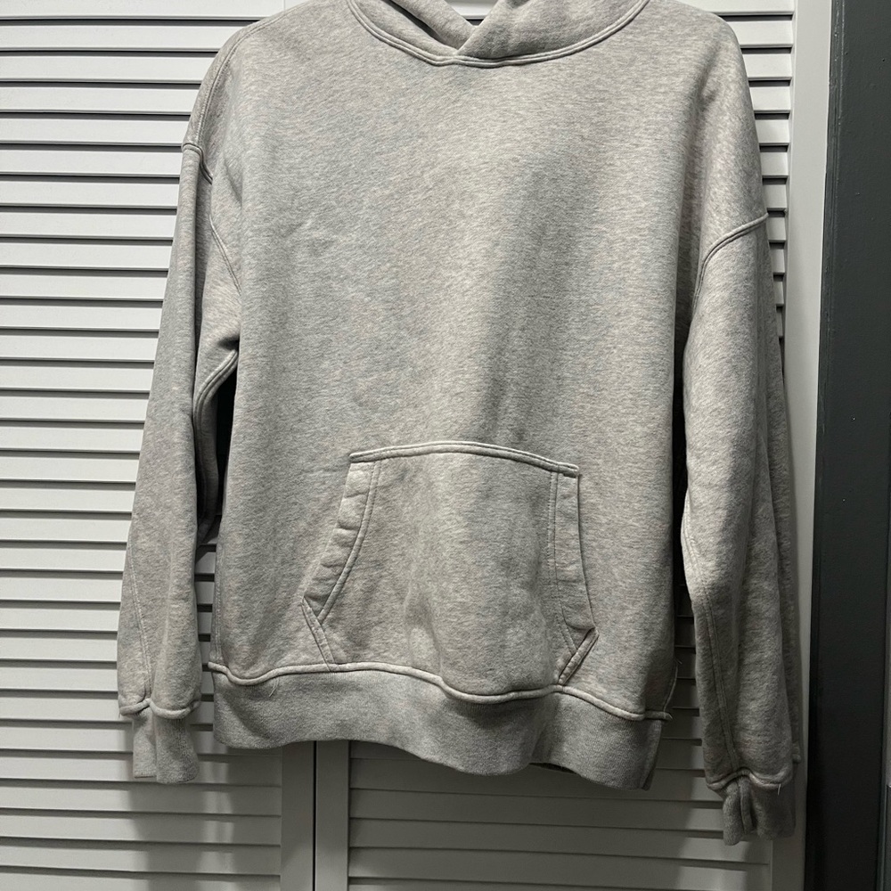 Women’s oversized Abercrombie sweatshirt